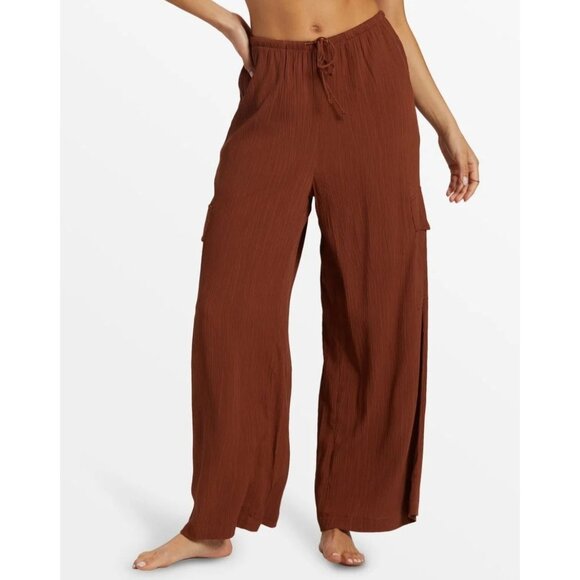 Women's - Billabong Beach Babe Brown Cargo Pants, Size Medium - Picture 1 of 7